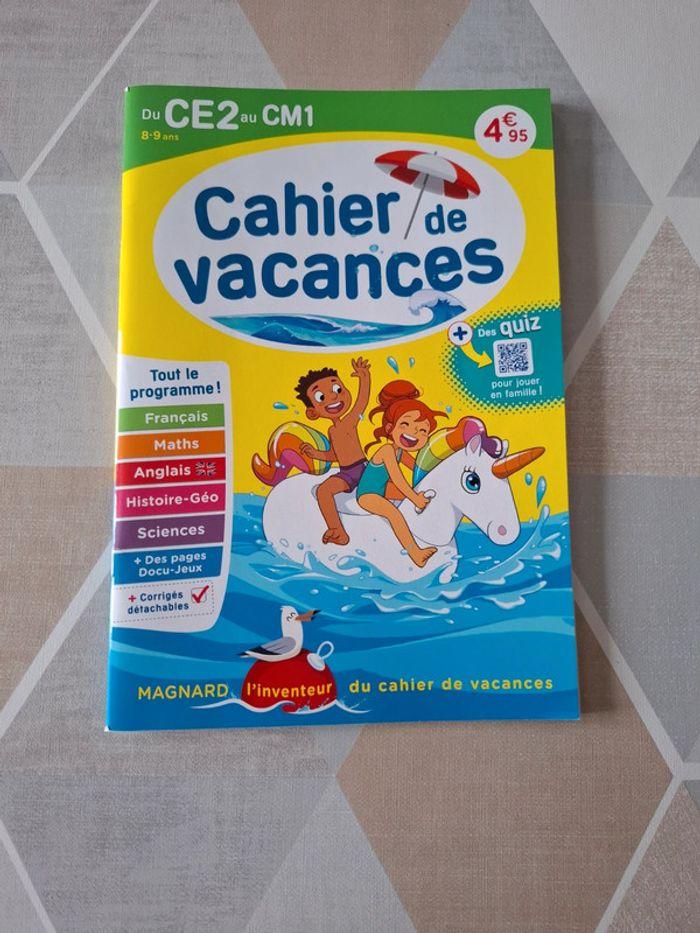 Cahier de vacances - photo numéro 1