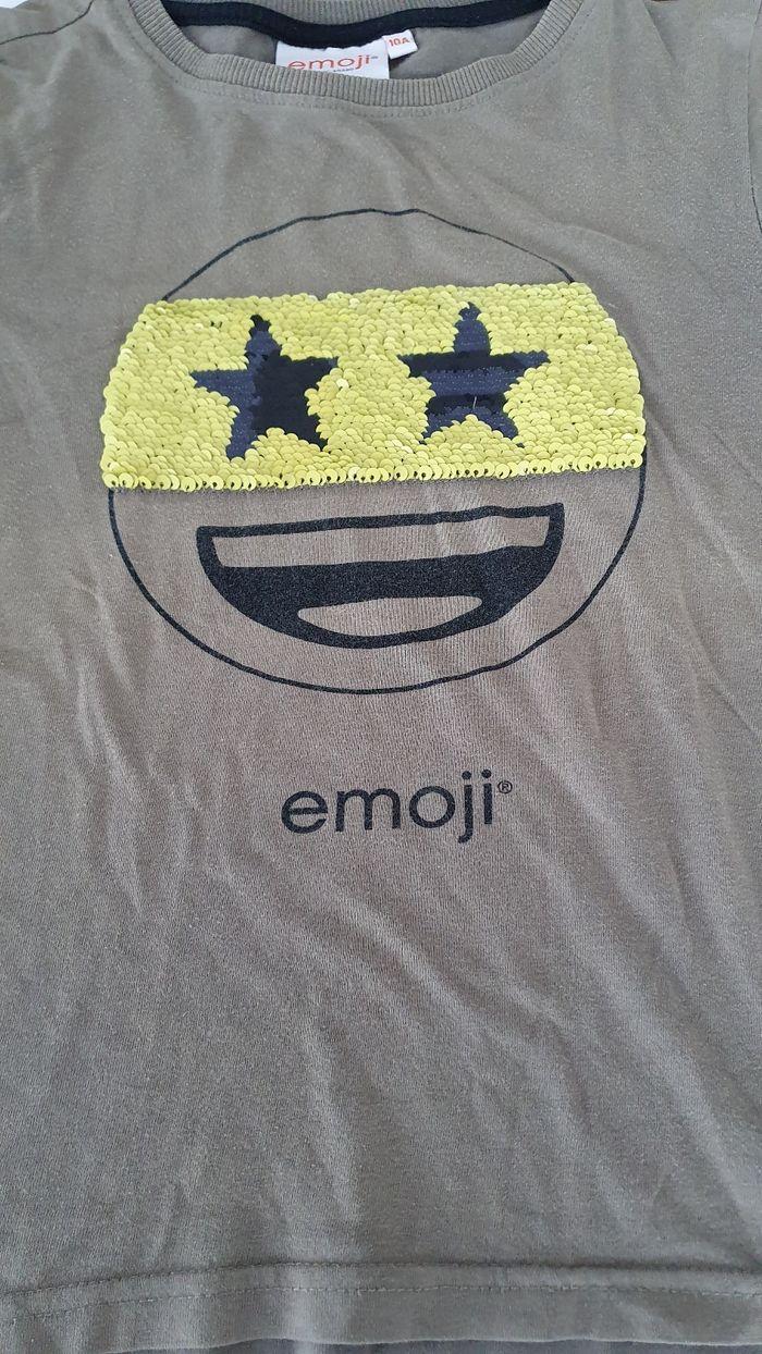 T shirt emoji  en 10 ans - photo numéro 3