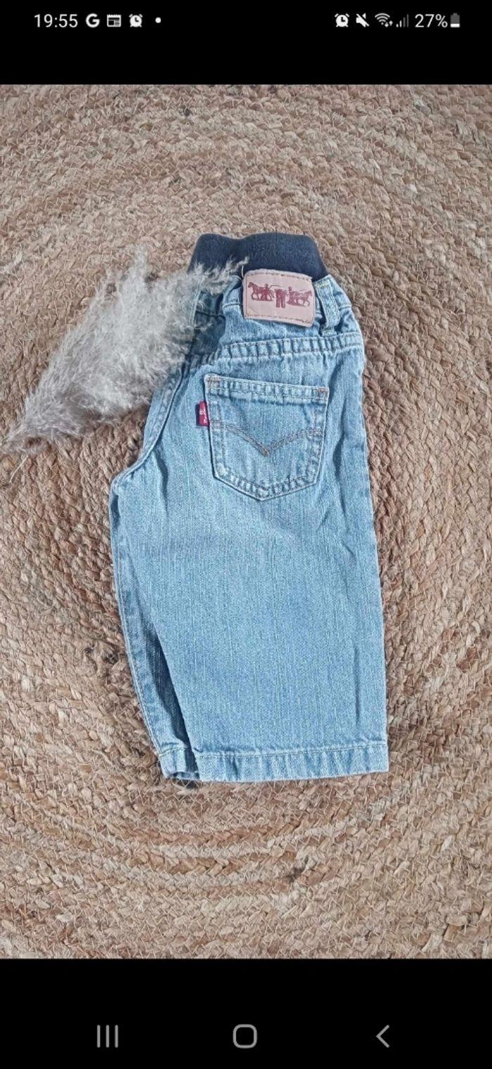 Jeans levis garçon taille 9 mois - photo numéro 1