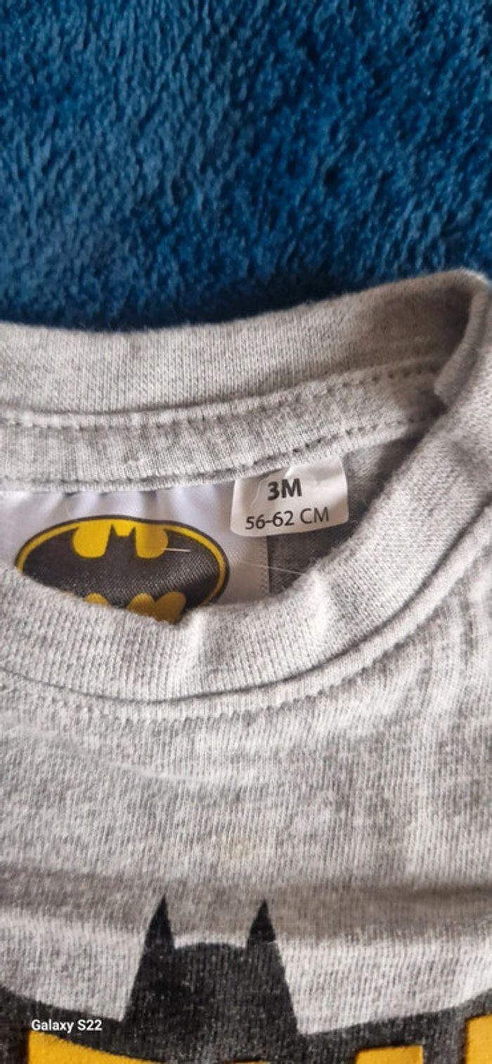 Lot de 2 t-shirt Batman et Superman - photo numéro 2