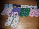 5 paires de chaussettes samrio taille 37/39