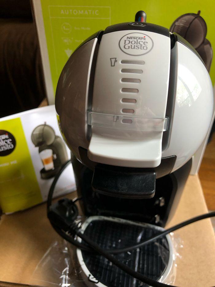 Cafetière Dolce Gusto neuve - photo numéro 2