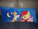 Grand coussin Winnie l'ourson, Tigrou et Porcinet.