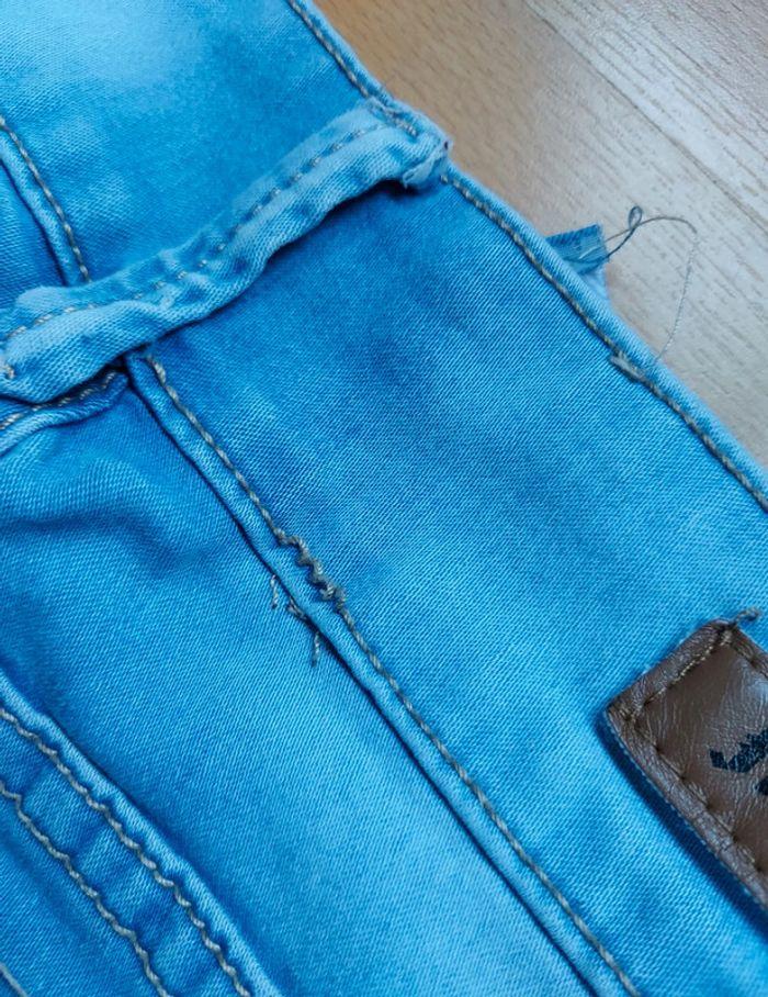 Jeans effet délavé bleu ciel bleu clair - photo numéro 8