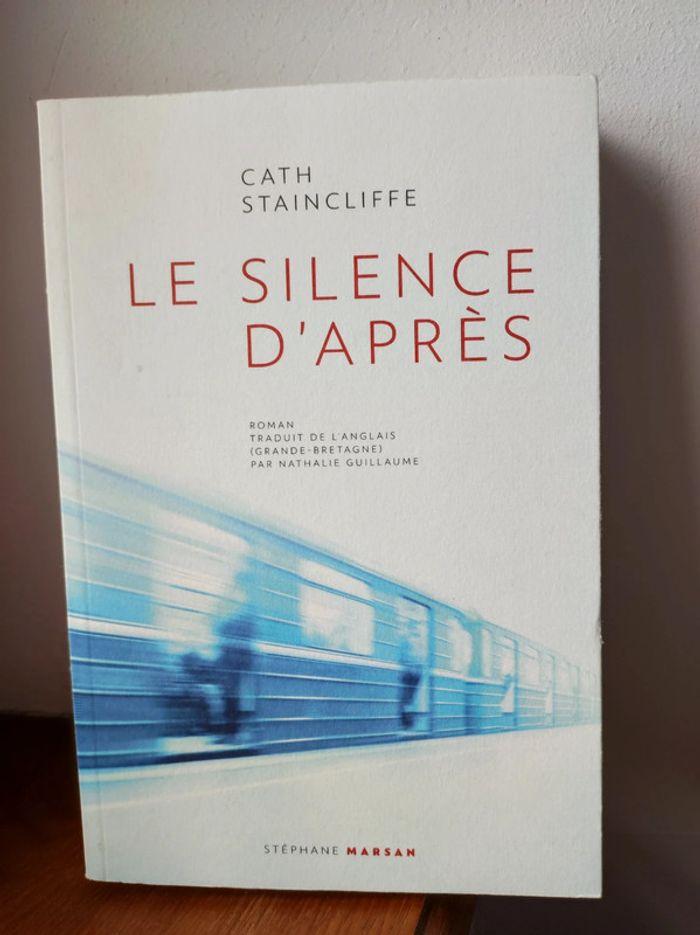 Livre "le silence d'après" de Cath staincliffe - photo numéro 1