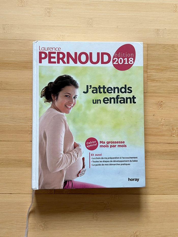 J’attends un enfant - Laurence Pernoud - photo numéro 1