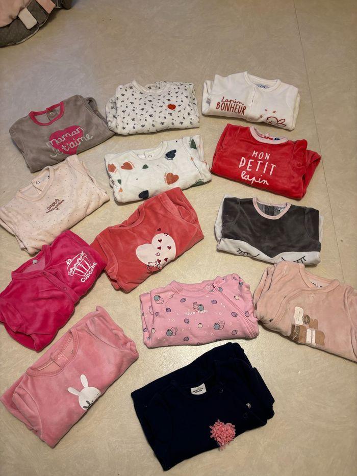 Lot 13 pyjamas - photo numéro 2