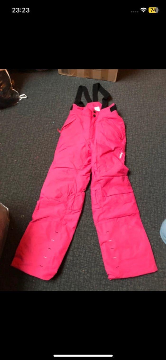 Combinaison de ski / pantalon de ski enfants fille 10 ans - photo numéro 1