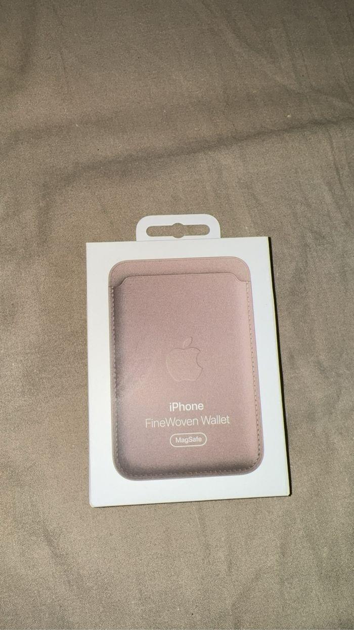 Porte carte Apple avec facture