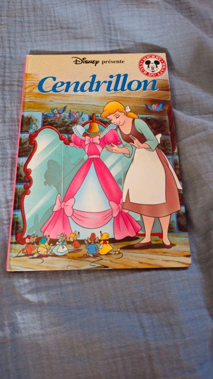 Cendrillon Mickey club du livre - photo numéro 1