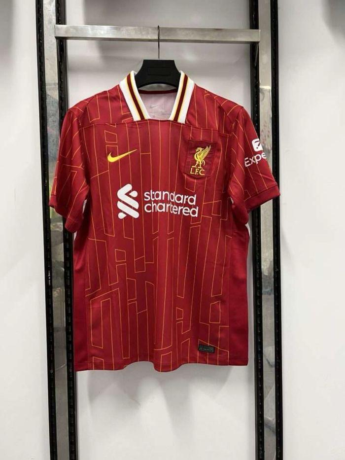 Maillot Liverpool FC - photo numéro 1