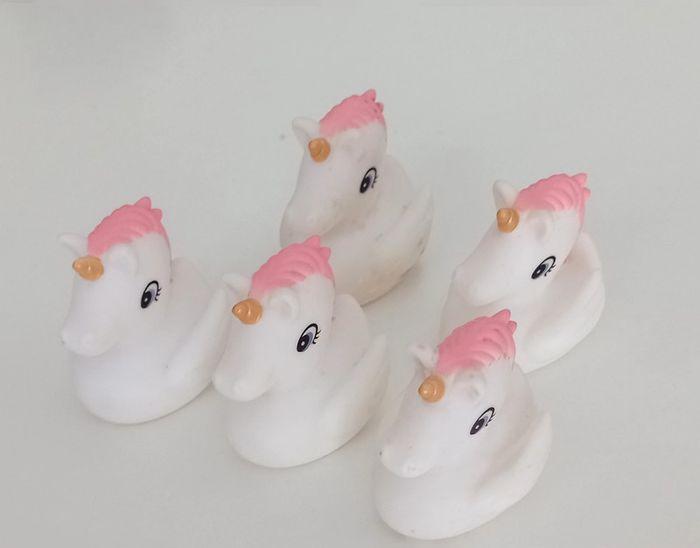 Jouet de bain licorne - photo numéro 2