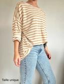 Pull marinière beige et marron – Rayures classiques, taille unique (36-42), très bon état 💖