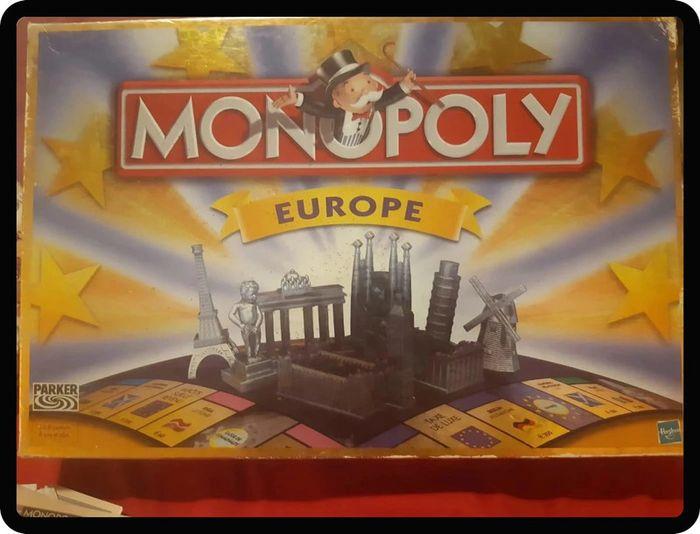 Boite vide du jeu Monopoly Europe - photo numéro 1