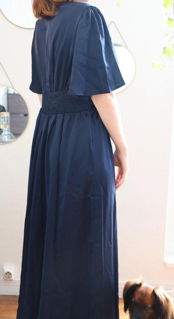 Robe longue bleu marine - photo numéro 3