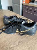 Chaussures de foot enfant Nike