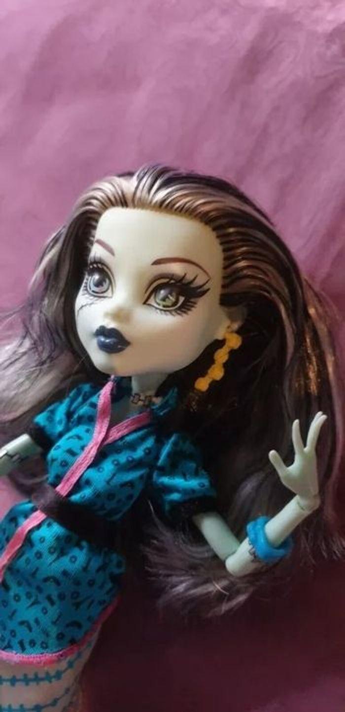 Poupée Monster high Frankie Stein Scaris - photo numéro 1