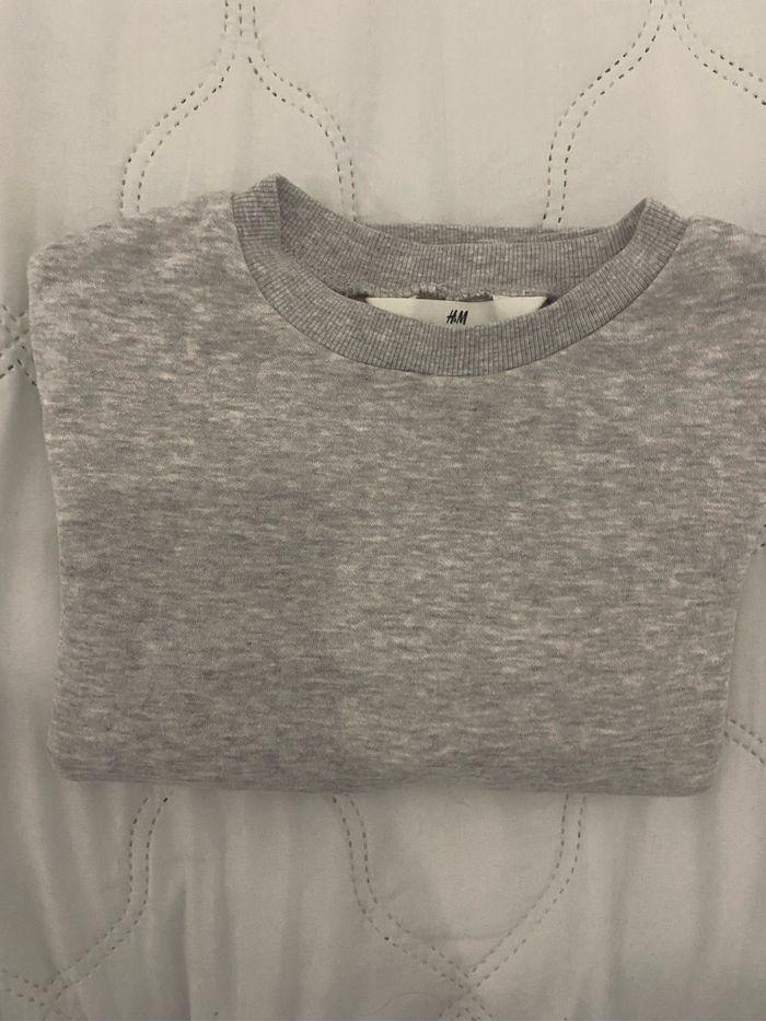 Pull sweat H&M - photo numéro 1