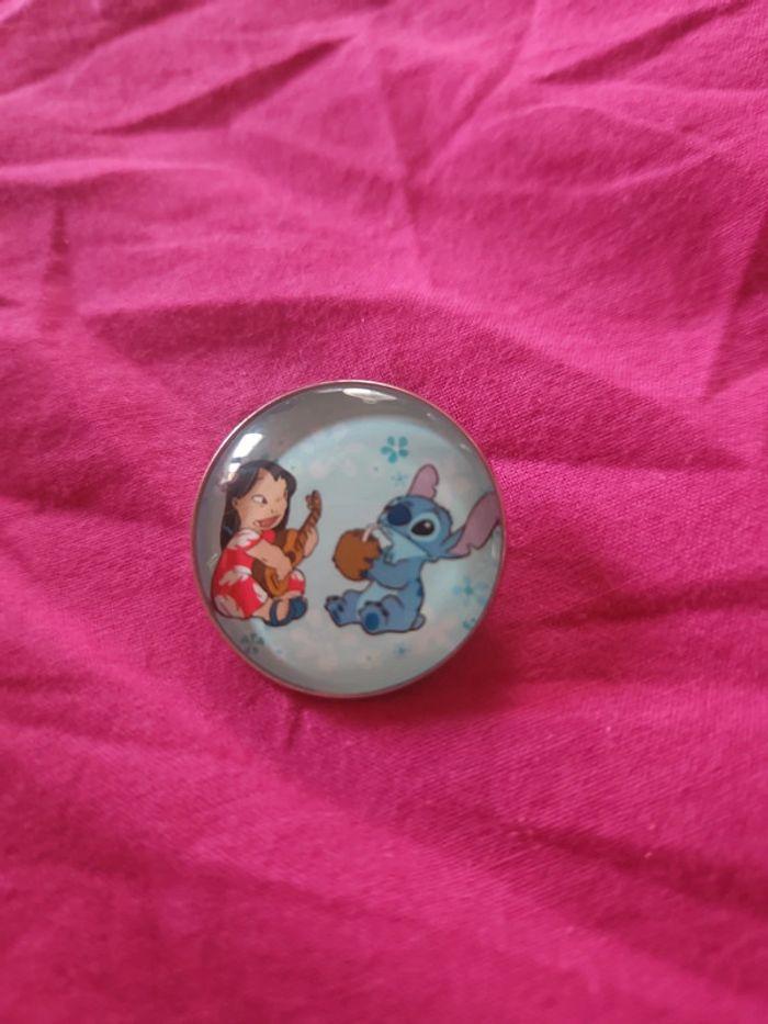 Broche stitch qui boit avec lilo pas de vinted go - photo numéro 1