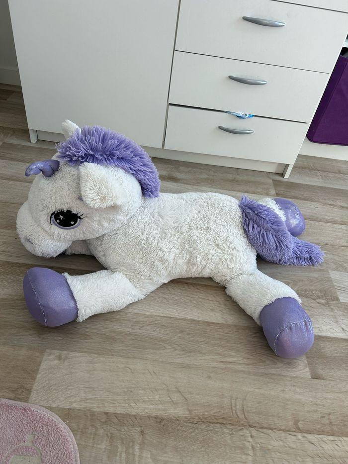 Grande peluche licorne neuf - photo numéro 1