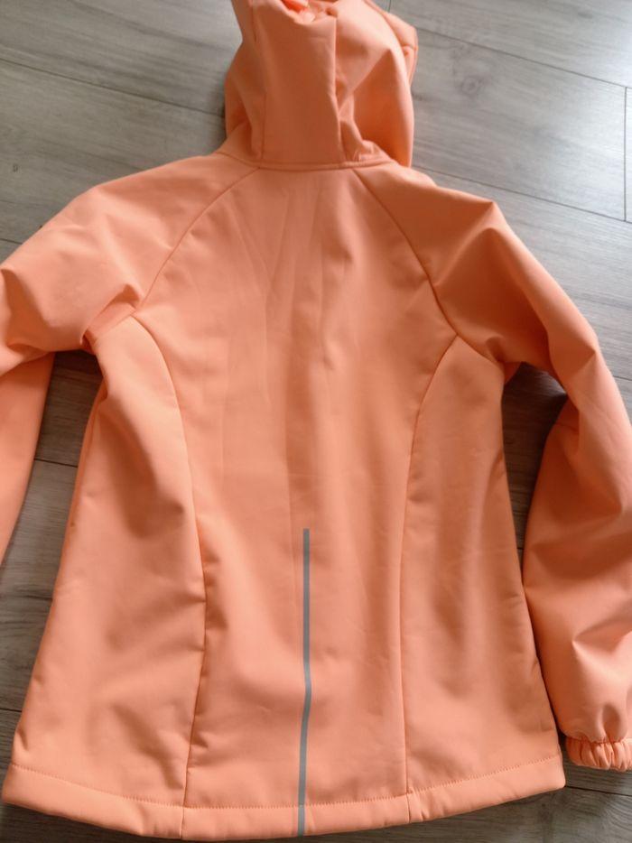 Veste imperméable 9/10 ans ou 140 cm - photo numéro 5