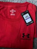 T-shirt under armour