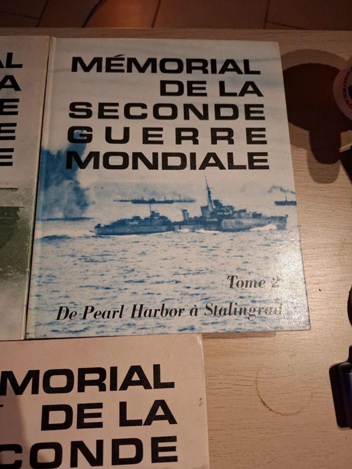 Lot de 3 tomes mémorial de la seconde guerre mondiale - photo numéro 3