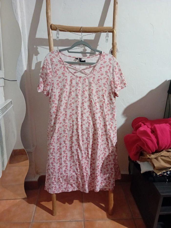 Robe femme taille 40/42 - photo numéro 1