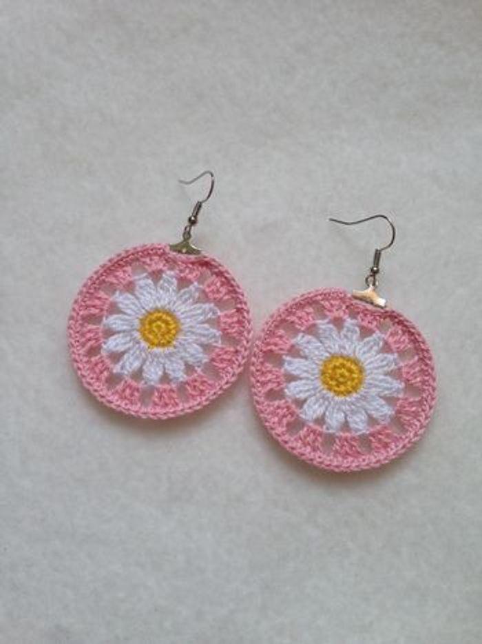 Boucles d'oreilles marguerites - photo numéro 1