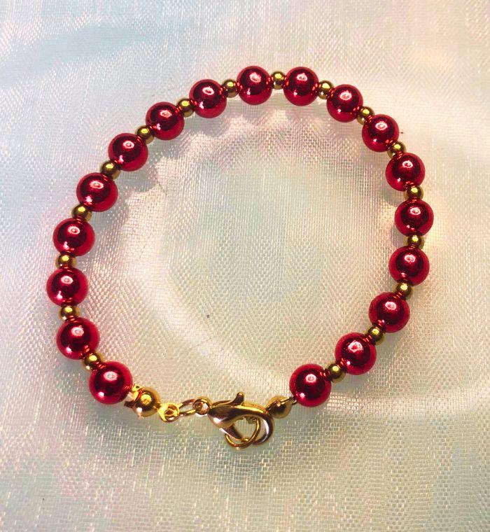 Bracelet avec perles 6mm et 2mm – Rouge et Doré - photo numéro 2