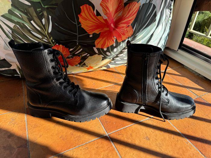 Bottines femme cuir noir - Rangers - Mégis - photo numéro 1