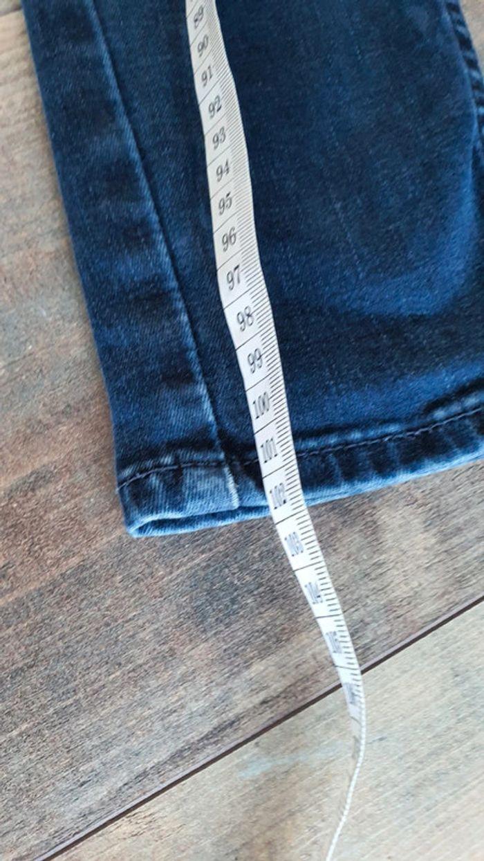 Jean levi's 710 super skinny w27 l32 taille 36 en très bon état - photo numéro 5