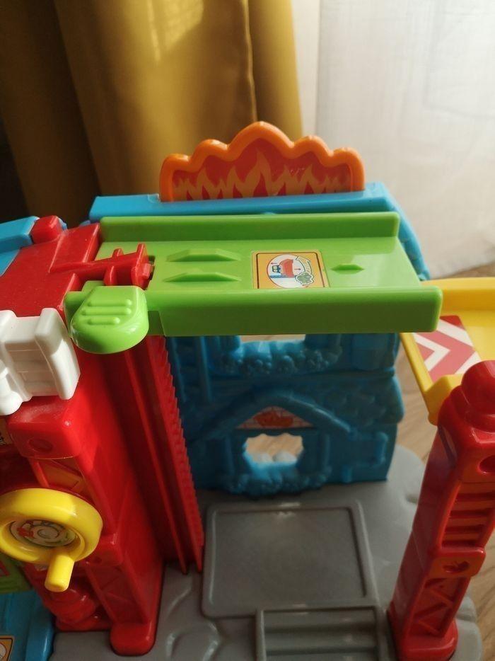 Vtech Maxi caserne Pompier - photo numéro 4