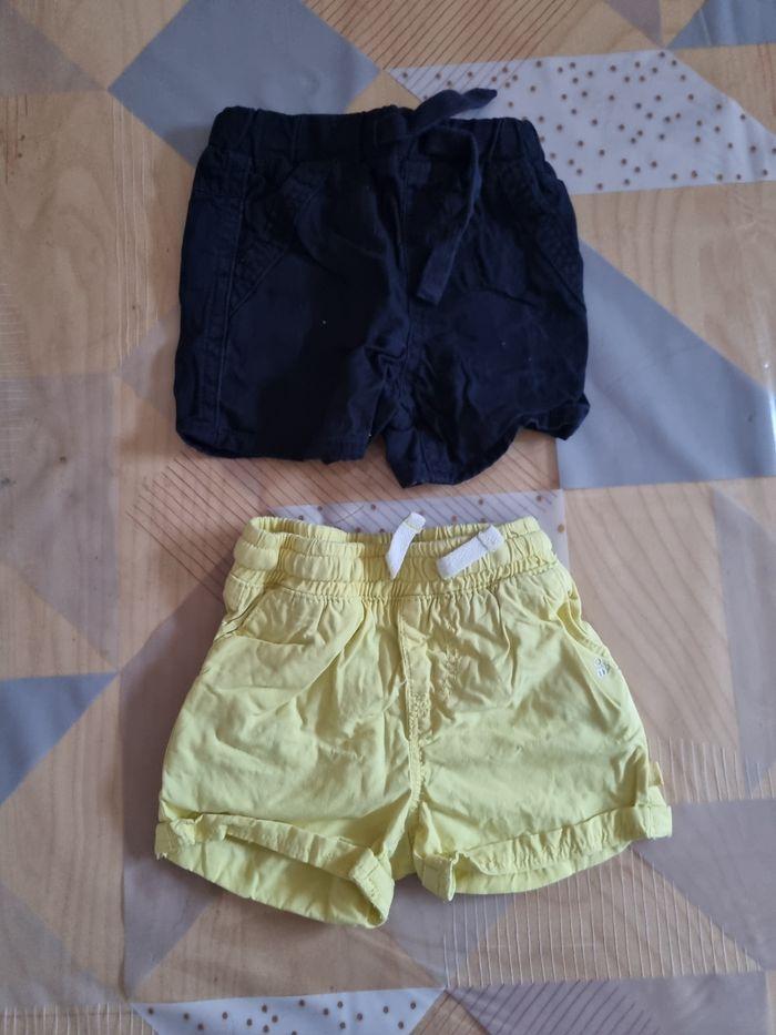 Lot de 2 shorts ; 3 mois ; TBE - photo numéro 1