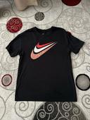 Tee-shirts noir Nike