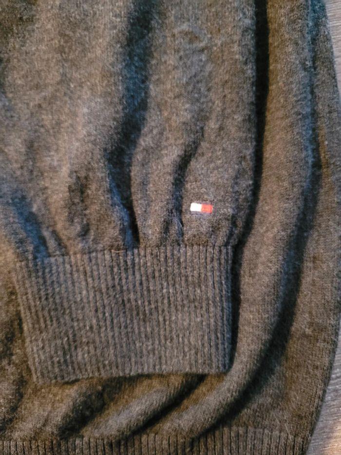 Pull Tommy Hilfiger Taille XXL Logo Brodé Gris - photo numéro 5