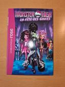 Livre Monster High la fête des goules neuf sans étiquette 
Collection la bibliothèque rose