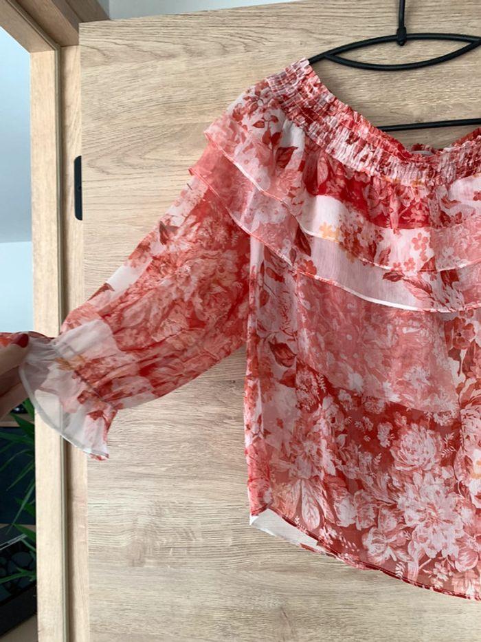 Haut épaules dénudées à motif rose rouge zara - photo numéro 5