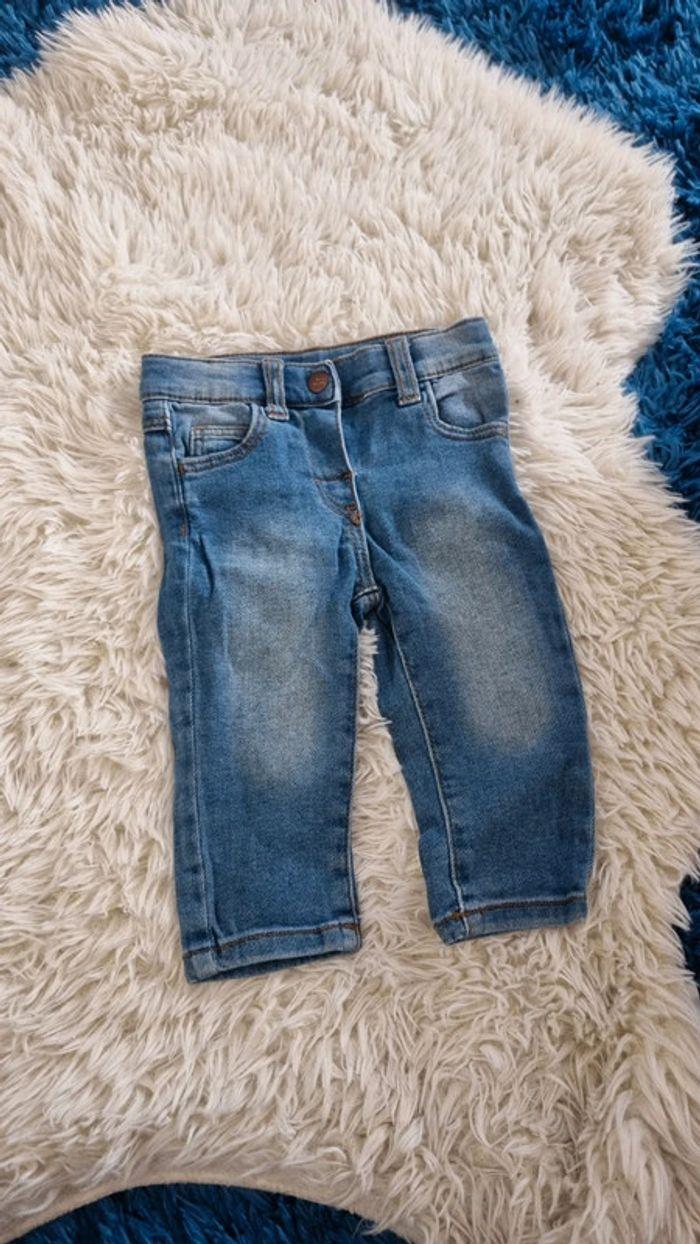 Joli jeans tex taille 9 mois - photo numéro 1