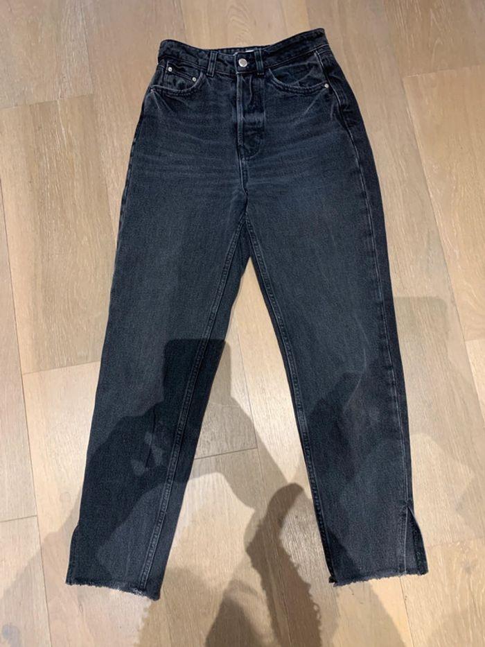 Jeans zara noir taille 32 - photo numéro 1