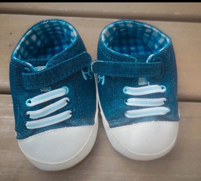 Chaussures bébé obaibi 6-12 Mois neuve - photo numéro 3