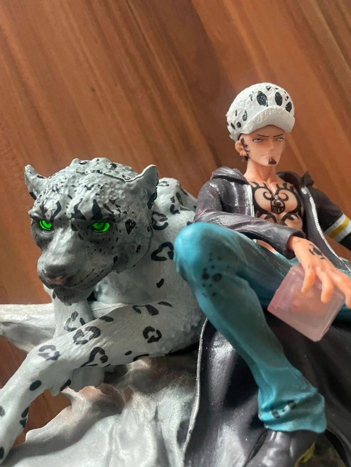 Figurine One Piece Trafalgar D. Water Law - photo numéro 8