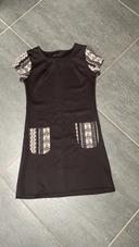 Robe elasthane simple et efficace S noire