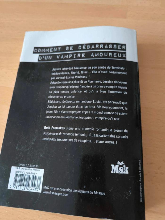 Comment se débarrasser d'un vampire amoureux - photo numéro 3