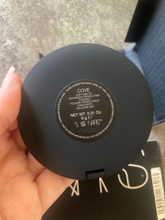 Nars poudre cove - soft matte advanced  perfecting powder neuve - photo numéro 4