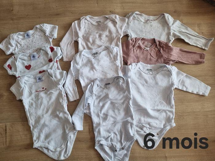 Vend lot bébé fille 6 mois - photo numéro 2