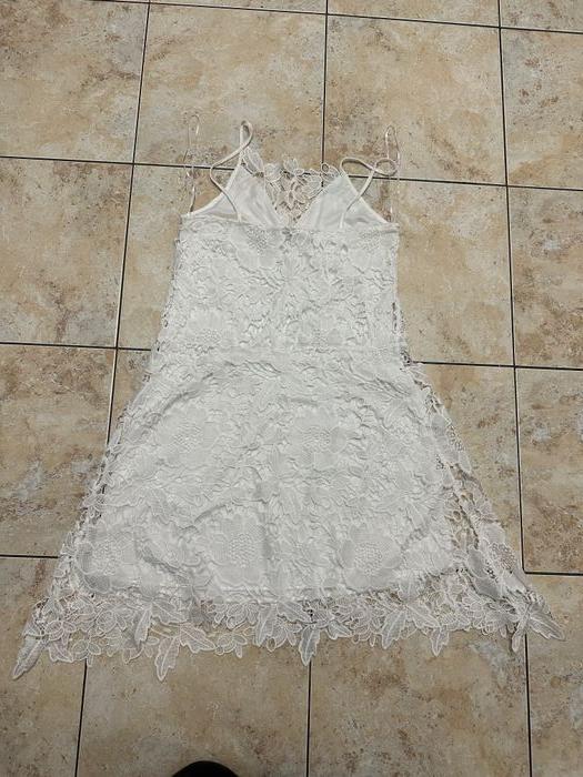 Robe blanche à dentelles Zara - Taille S - photo numéro 2