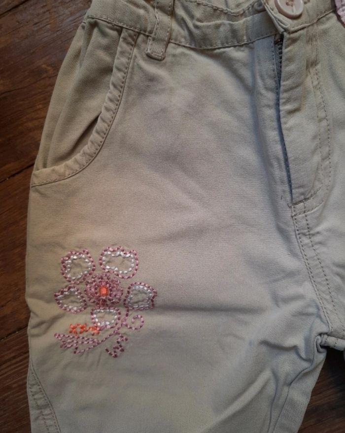 Pantalon beige fille taille 4 ans - photo numéro 2