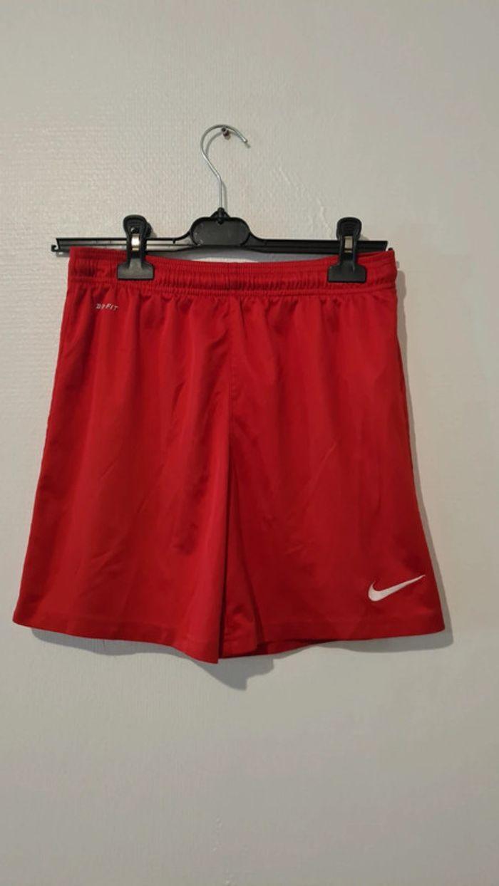 Short Nike - photo numéro 1