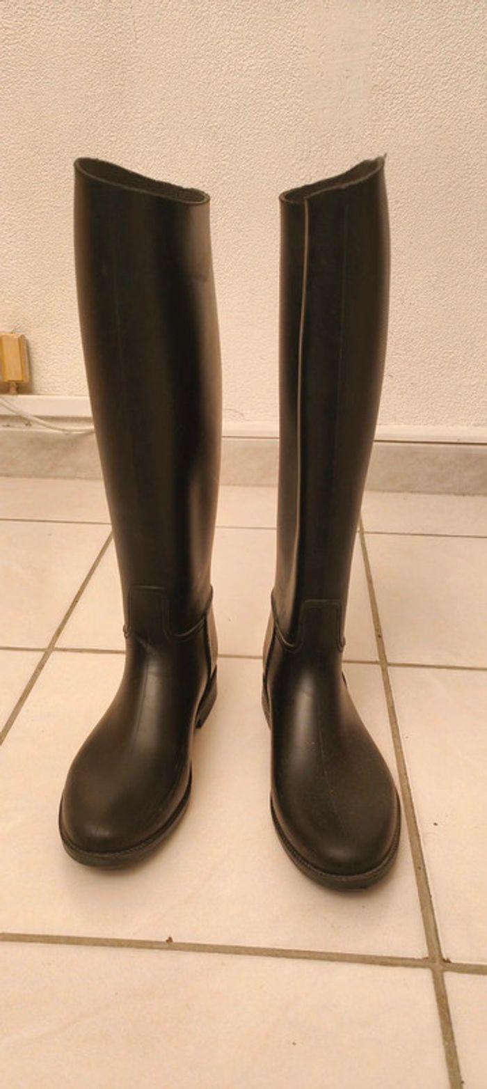 Bottes noires tailles 40 bon état 10e - photo numéro 1